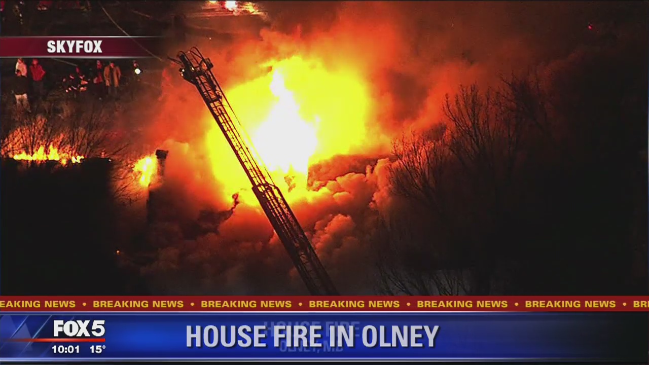 Resident, 2 firefighters injured after townhouse fire breaks out in Olney