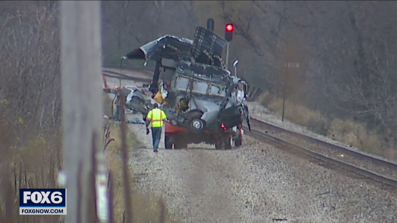 Train strikes delivery truck in Town of Ixonia