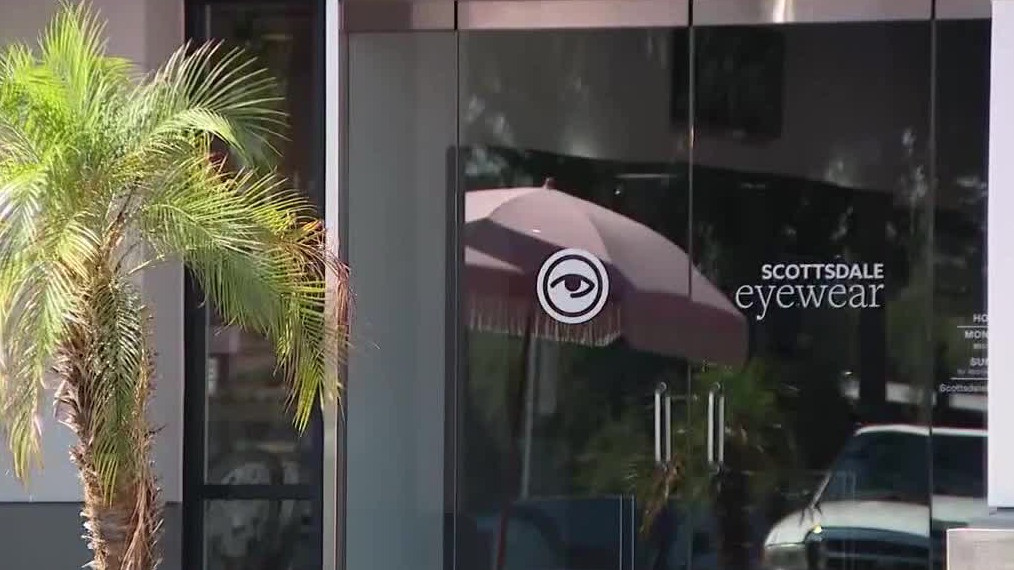 Scottsdale eyewear store targeted in attempted armed robbery