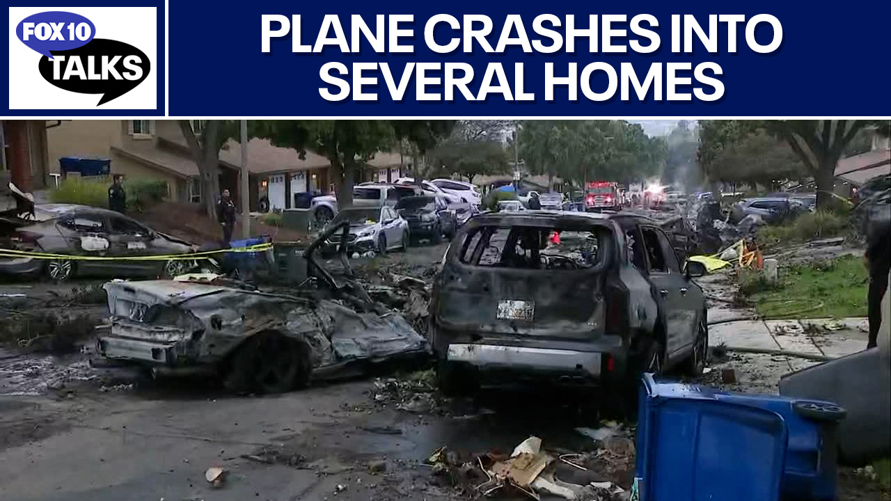 Carnage as jet crashes into neighborhood l FOX 10 Talks | FOX 10 Phoenix