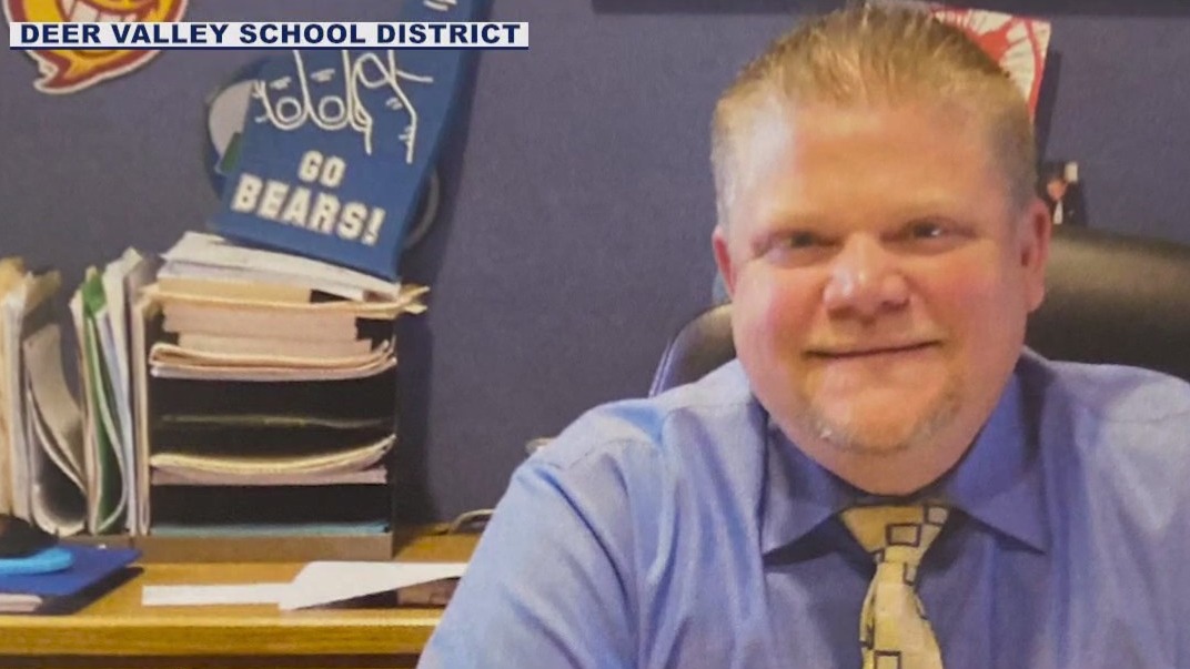 Valley elementary school principal retires after 22 years