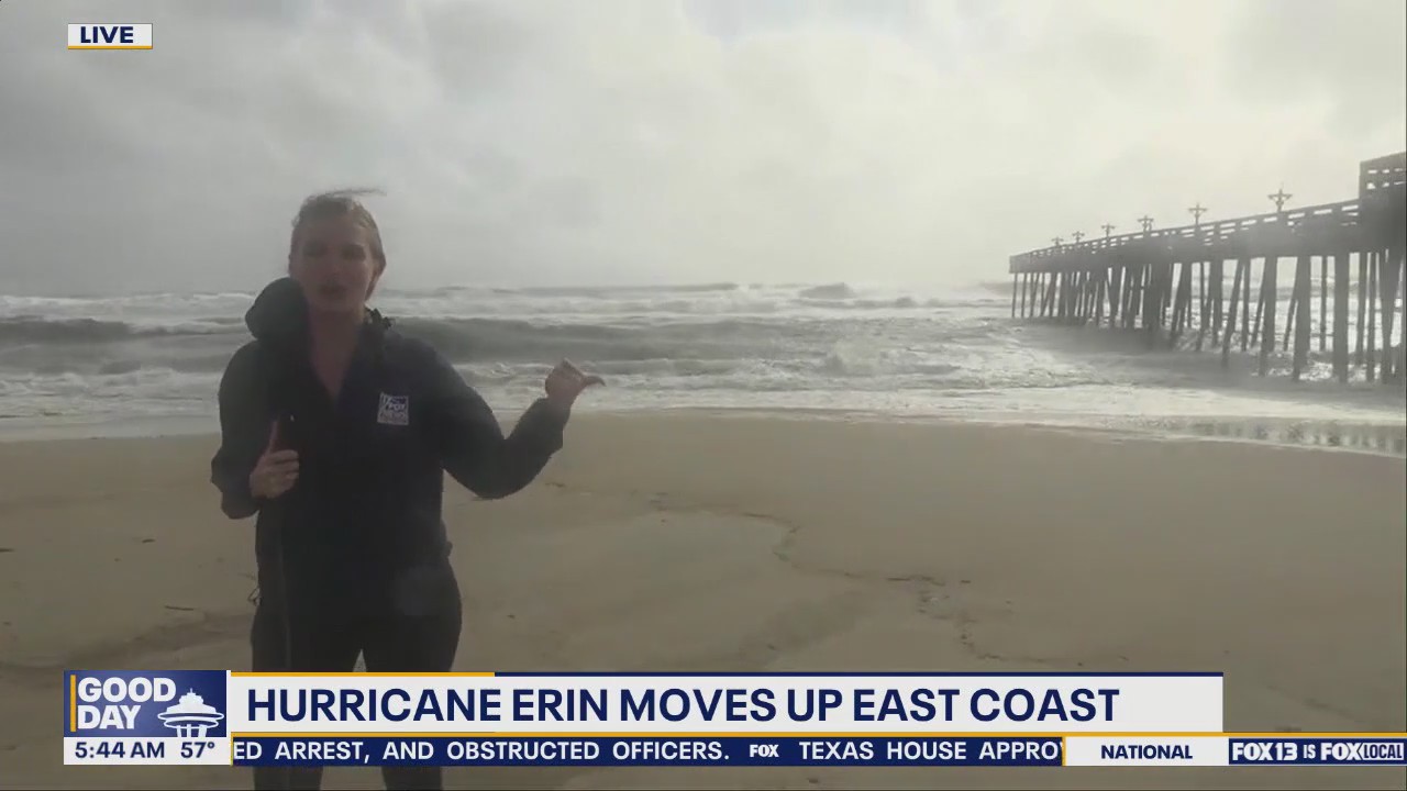 Hurricane Erin moves up East Coast