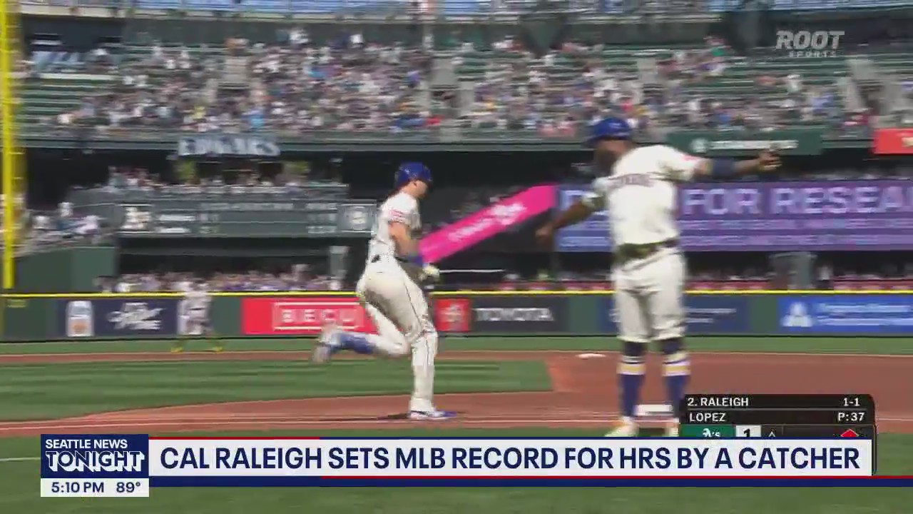 Cal Raleigh hits 48th, 49th home runs of season to set new MLB record for catchers