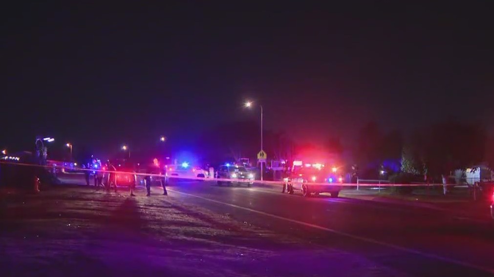 Man shot in Phoenix, no suspects in custody