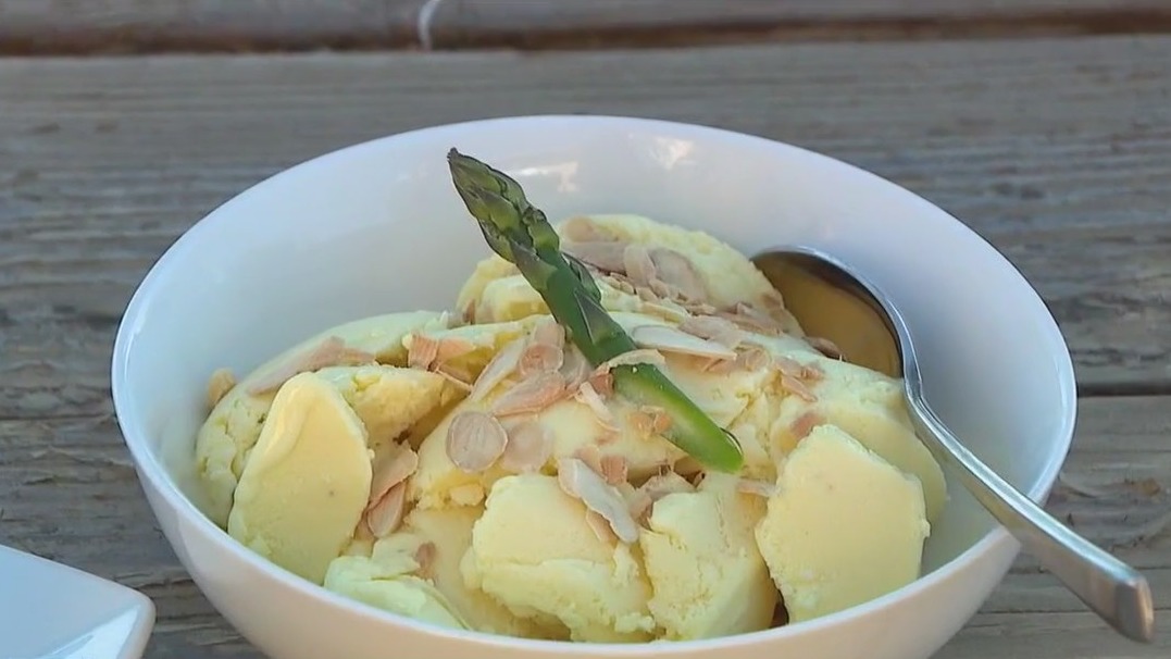 Mortimer Farms get ready for Garlic Festival