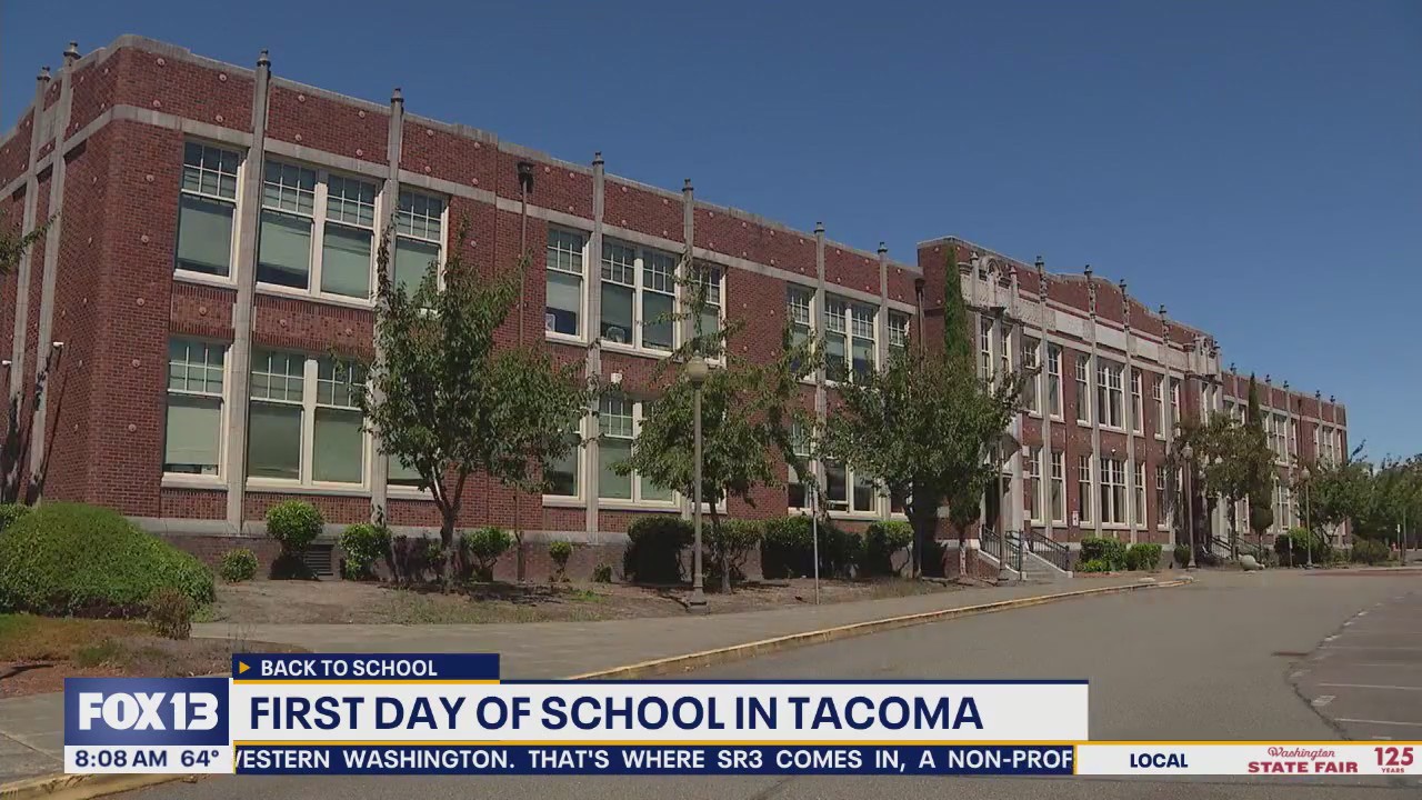 Students return to classrooms in Tacoma, WA