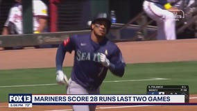 Mariners score 28 runs in last two games