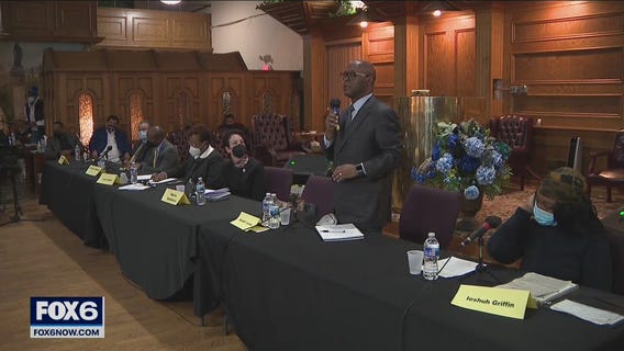 Milwaukee mayoral candidates discuss issues, hear from voters