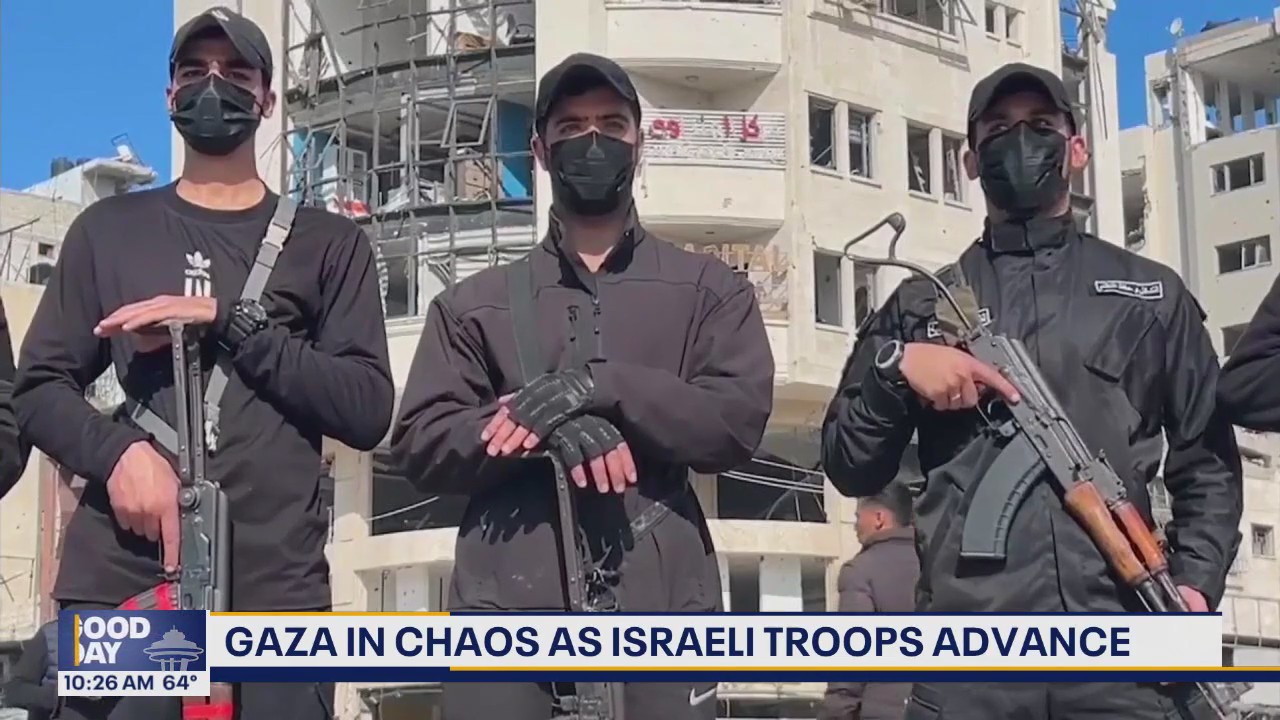 Gaza in chaos as Israeli troops advance