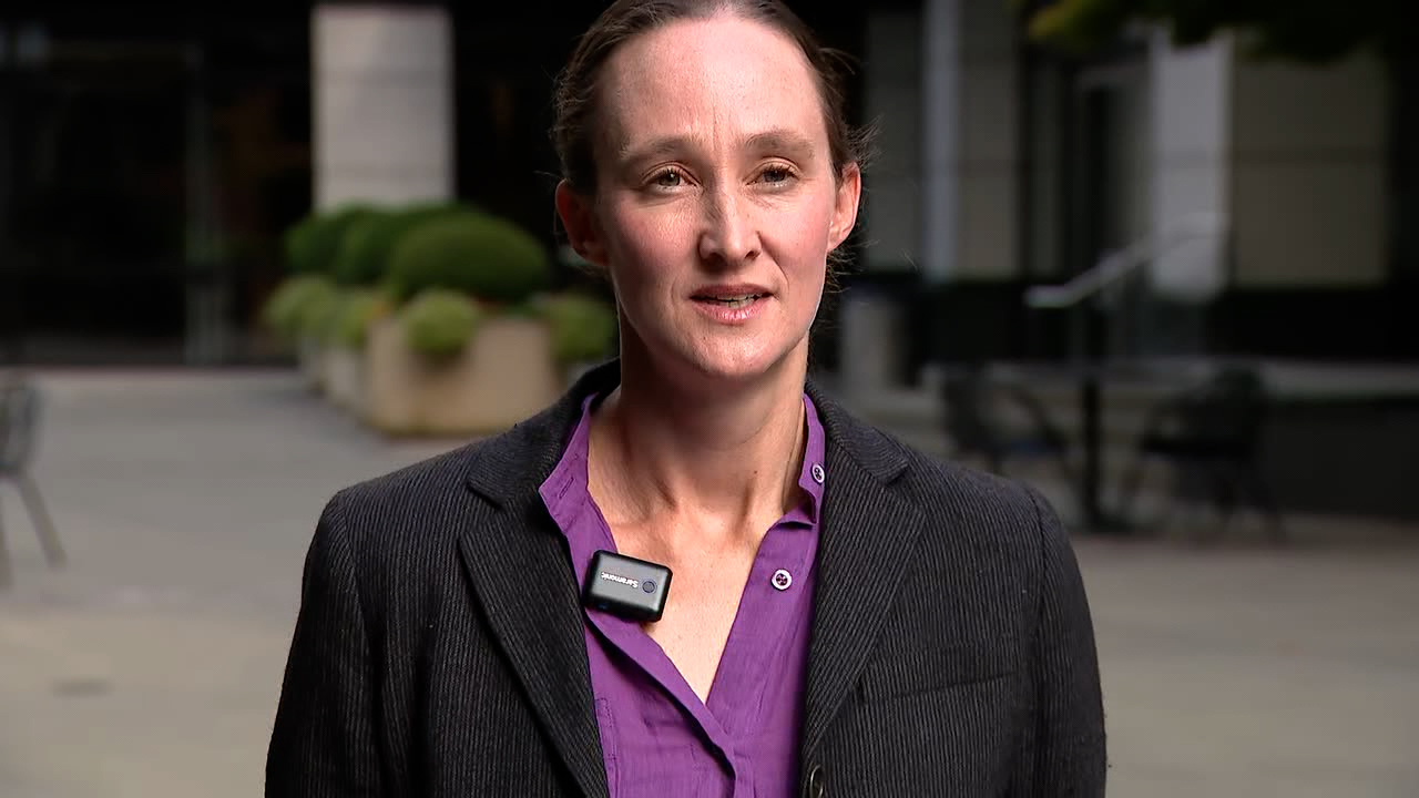 Seattle mayoral candidate vows to skip KOMO debate unless Sinclair reinstates Kimmel