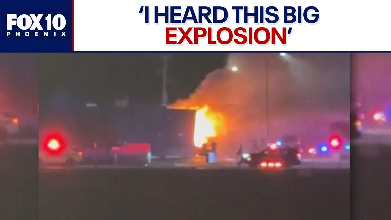 2 die in fiery crash after fleeing from officers: PD | FOX 10 Phoenix