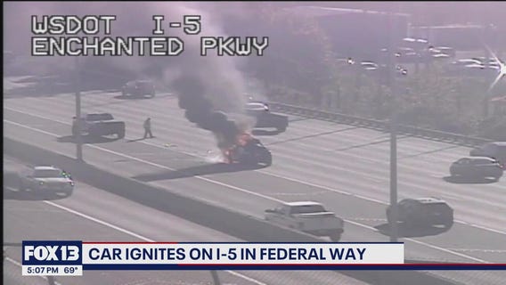 Car ignites on I-5 in Federal Way