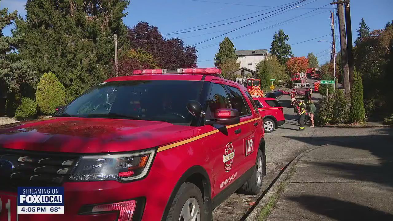Crews respond to fire in Seattle's Fremont neighborhood