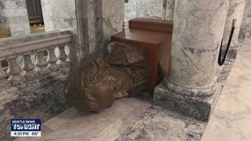 Man arrested after caught on camera ransacking Washington State Capitol