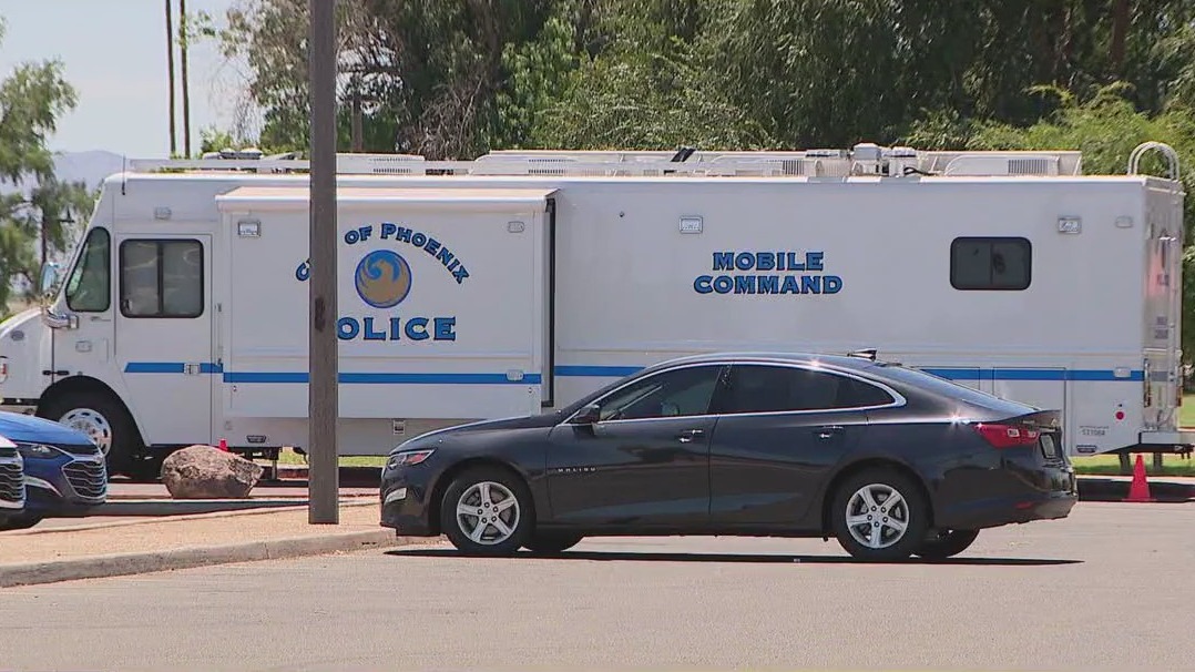 Body found at west Phoenix park