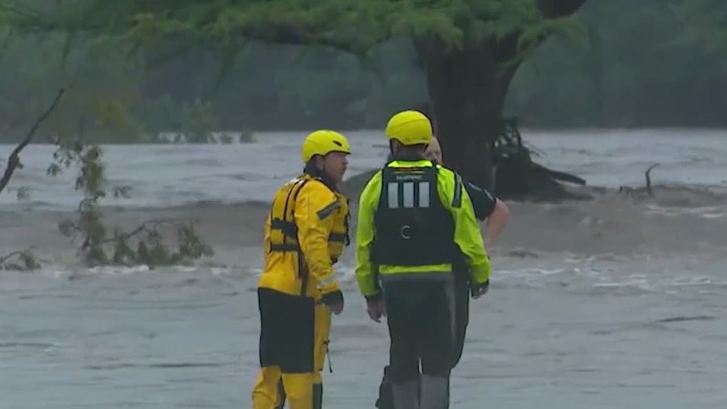 Texas flood: Brother of AZ woman lost everything