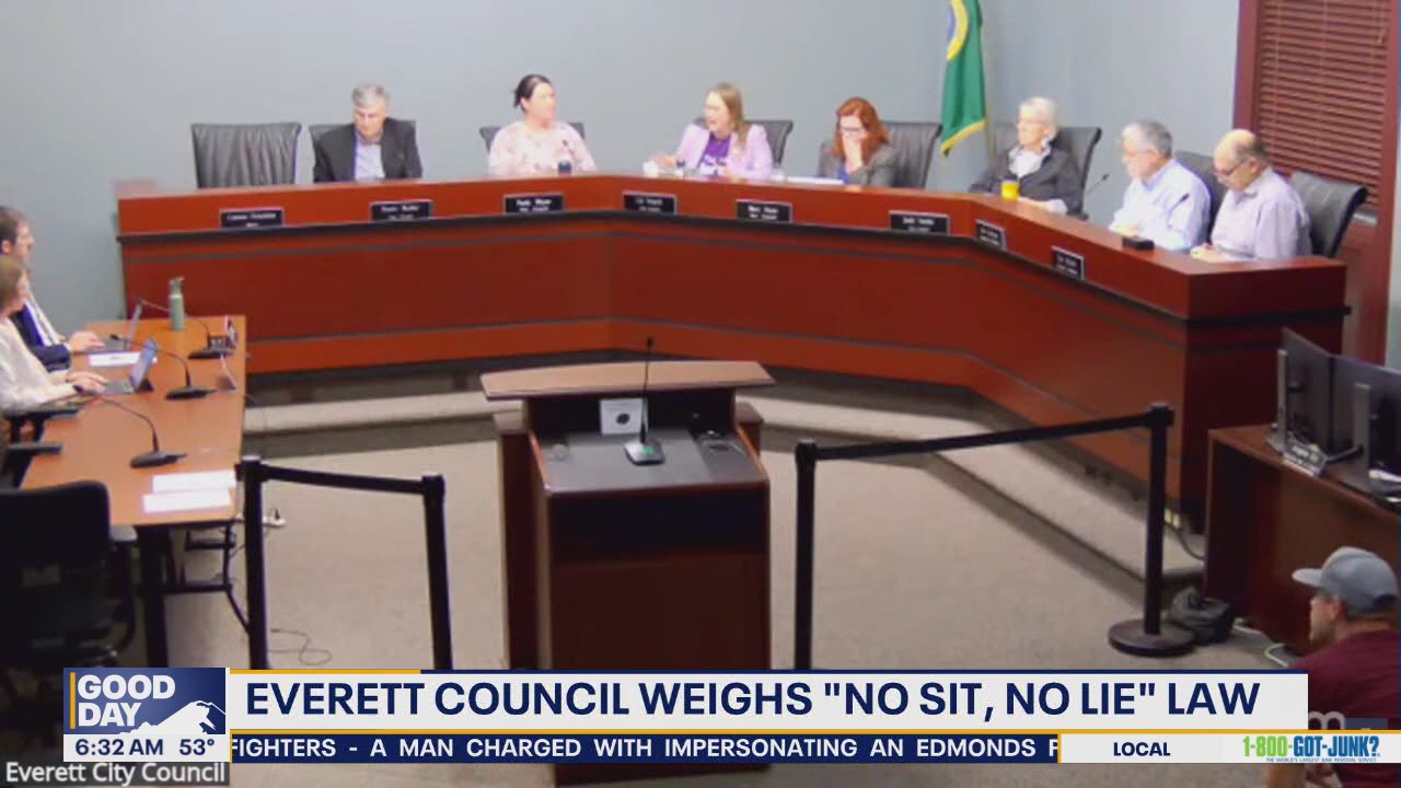 Everett, WA council weighs 'no sit, no lie' law