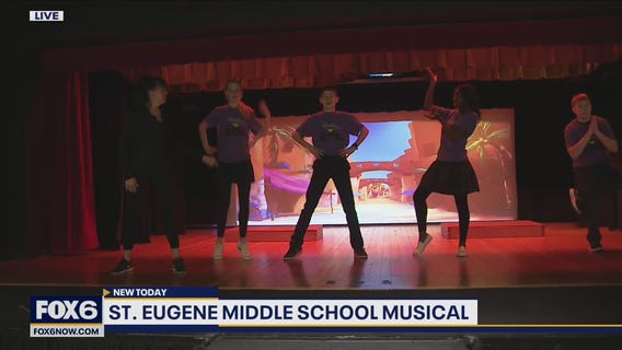 Aladdin Jr. and the choreography on stage