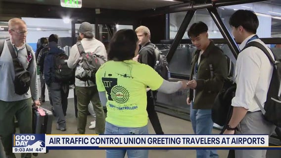 Gov't shutdown: Air traffic control union shows up to Sea-Tac Airport