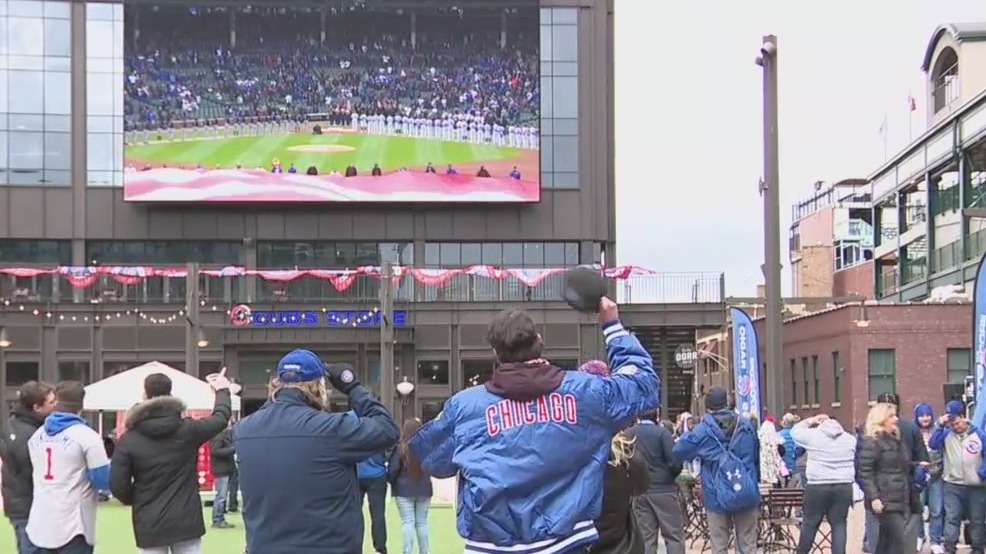 Brewers fans hit Wrigley Field for season opener