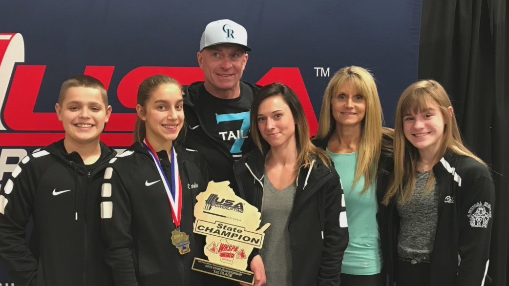 Record-breaking athletes find the power of family through lifting