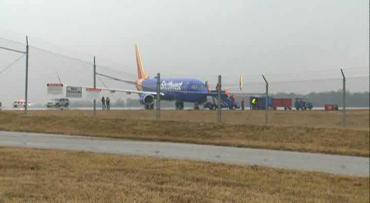 VIDEO: Southwest Airlines plane skids off runway at BWI Airport
