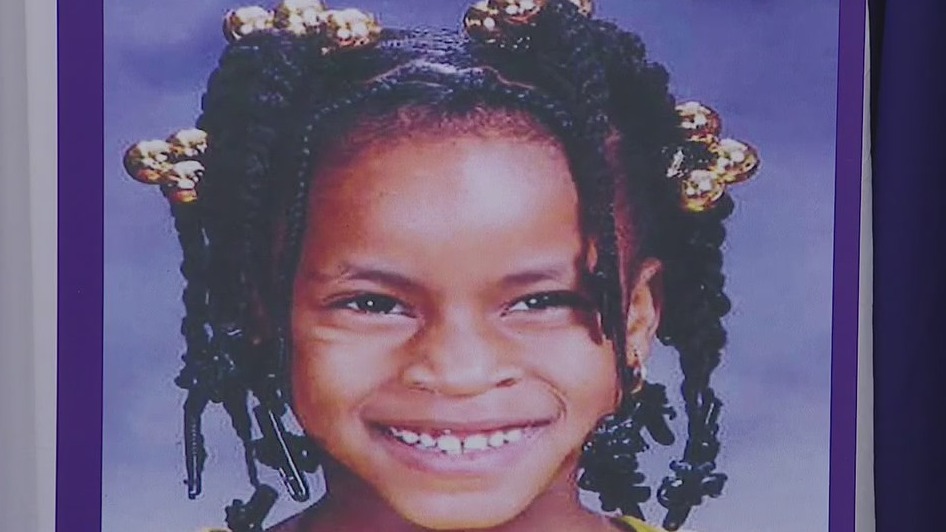 Milwaukee's Alexis Patterson missing 20 years, mom believes she's alive
