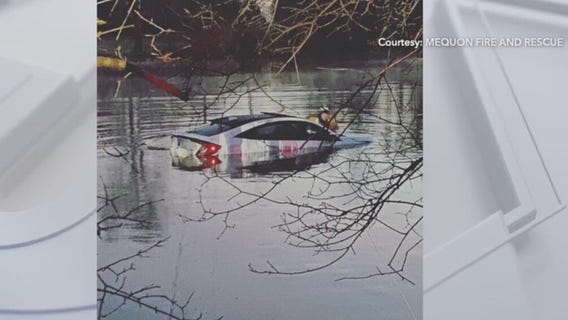 Car into Milwaukee River in Mequon