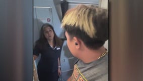 Passenger caught vaping on AA flight from Phoenix