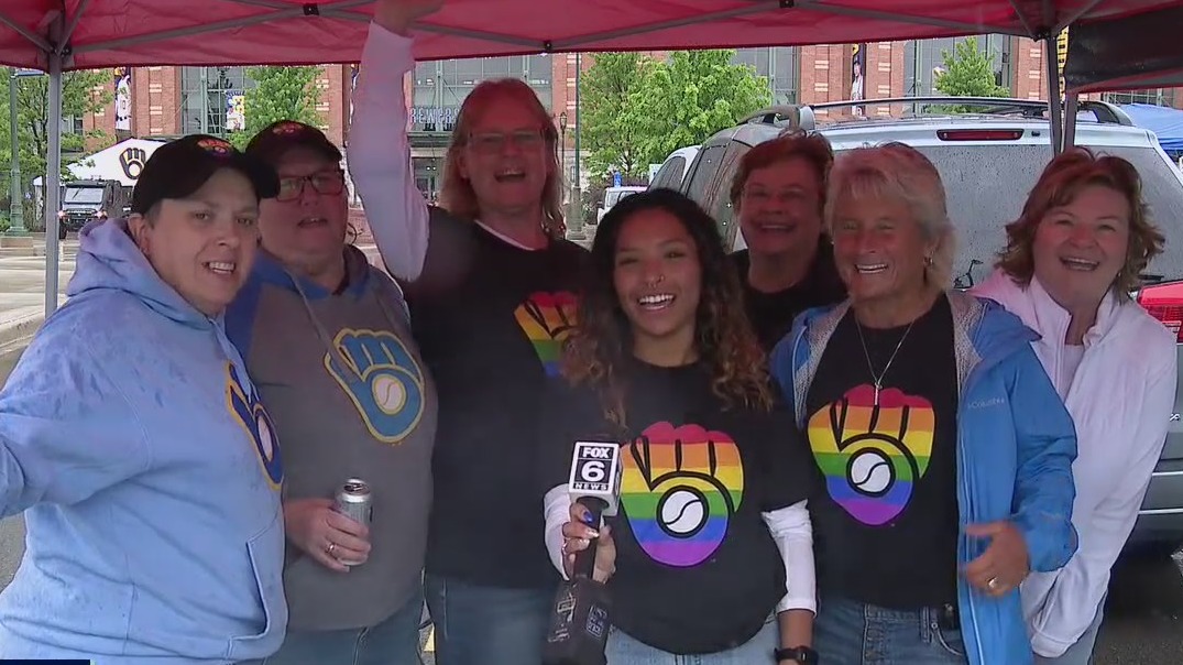 Milwaukee Brewers' Pride Night, drag show among the features