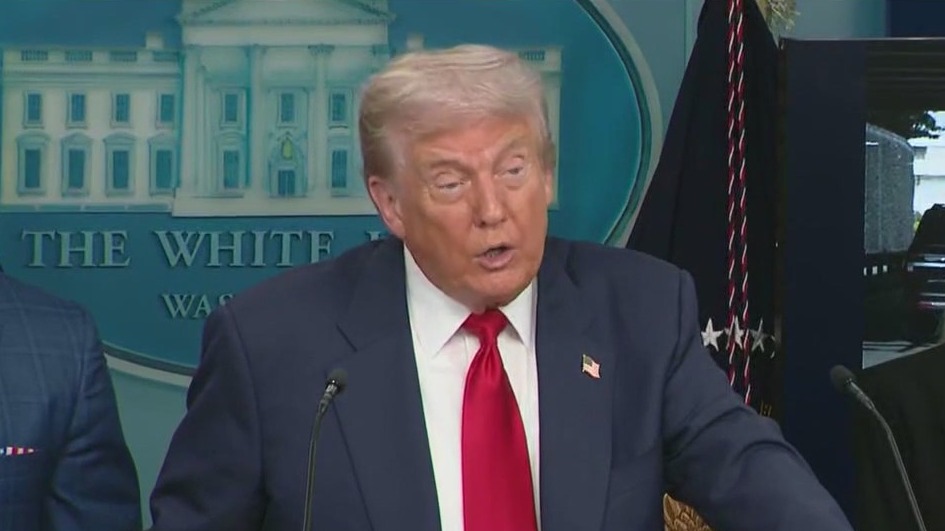 Trump to place DC police under federal control