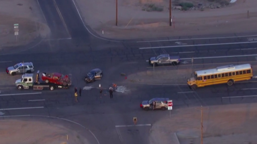 Students hurt in school bus crash on SR-347 near Maricopa