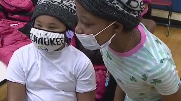 MPS mask rules; school board votes to follow CDC metric