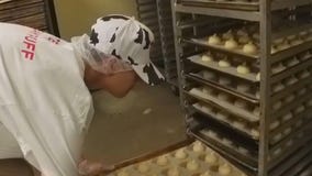Wisconsin State Fair cream puff volunteers fill staffing gaps
