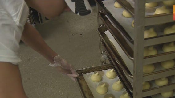 Wisconsin State Fair cream puff volunteers fill staffing gaps