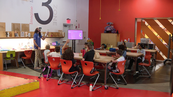 Arizona Science Center keep kids engaged during breaks