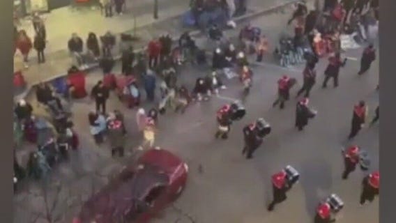 Waukesha sets new Christmas parade date for 2022