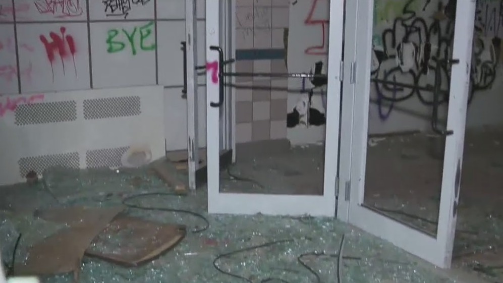 Fire at Milwaukee's Northridge Mall, 4th in 3+ weeks, chief 'over it'