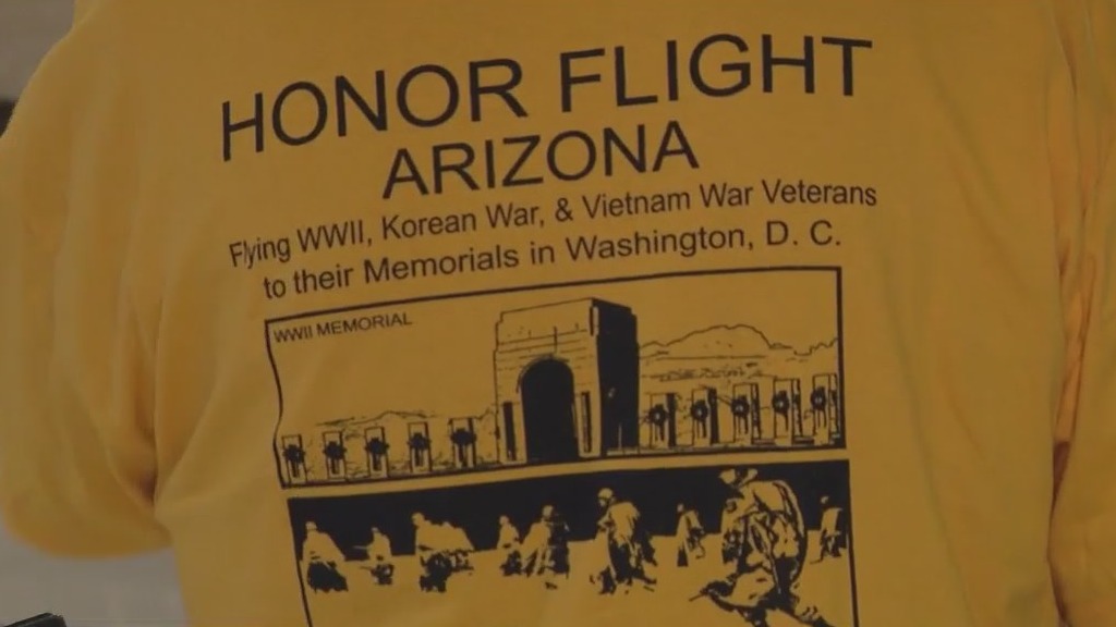Honor flight heroes take off from Sky Harbor Airport