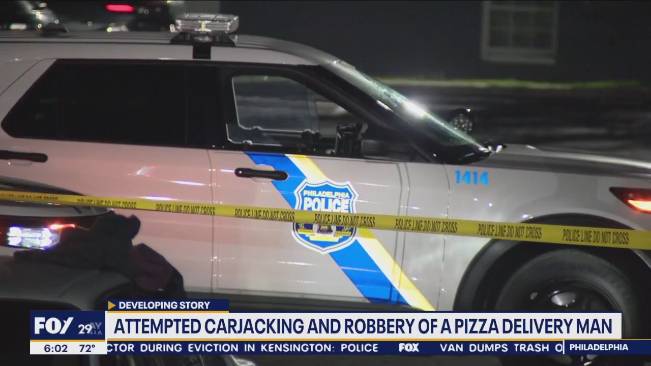 Pizza delivery driver turns table on carjacking suspects in Chestnut Hill: police