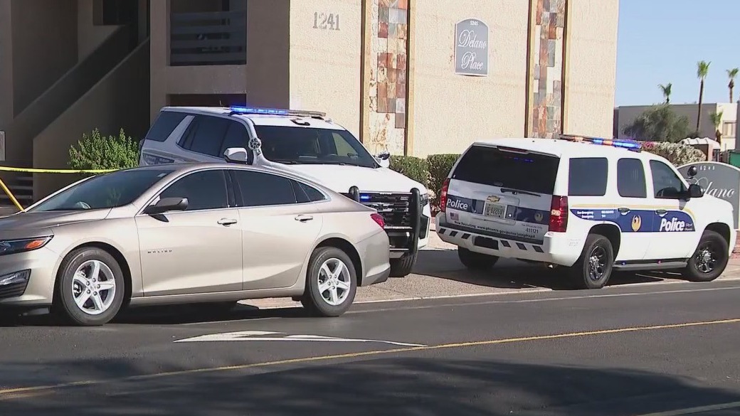 3 victims shot in Phoenix; suspect detained