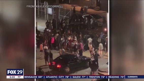 Video: Unruly crowds outnumbers police, overwhelms Philly gas station parking lot