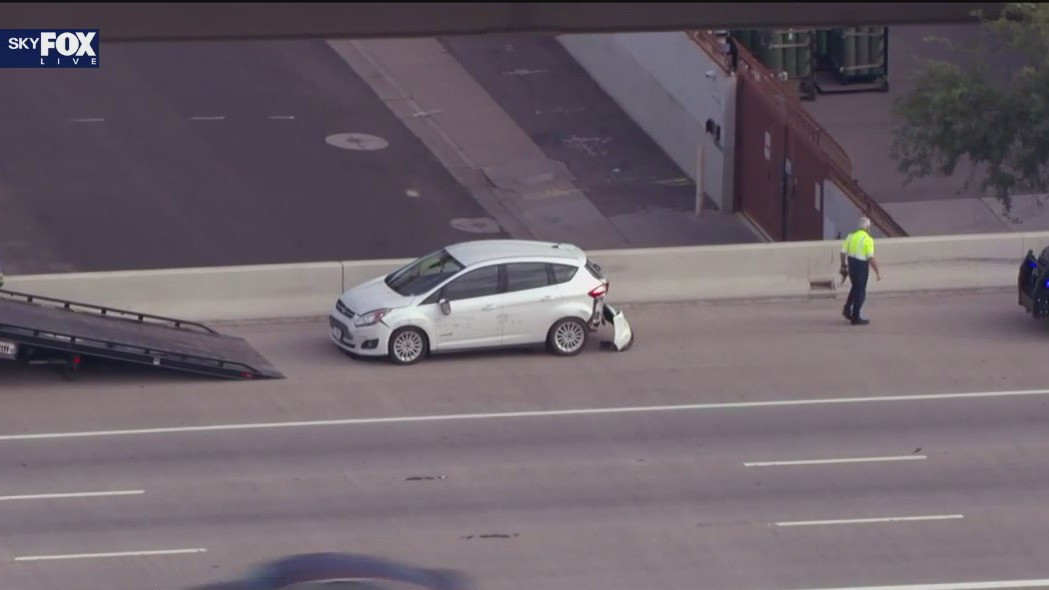 Suspect in custody after crash, pursuit in Phoenix