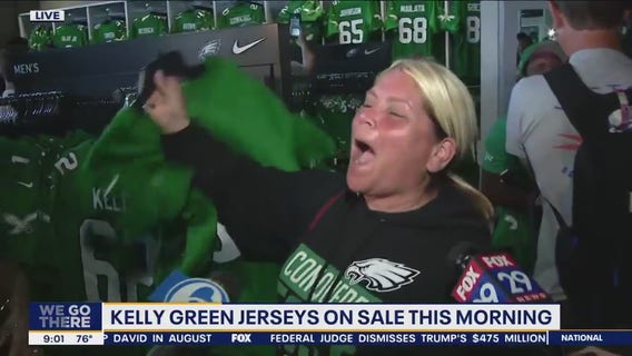 Fans rush to purchase new Eagles kelly green jerseys