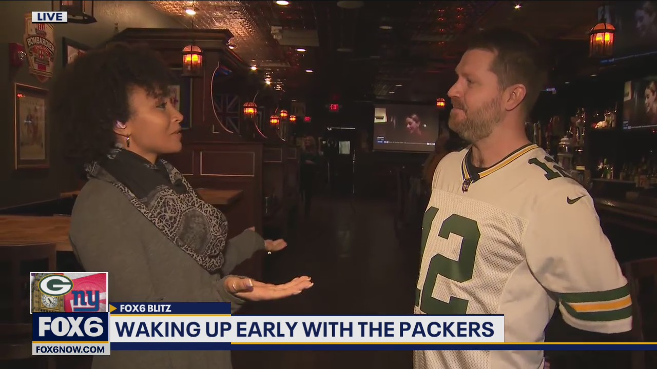 Packers' 1st London game; fans watch from Three Lions Pub - Meeting the Owner