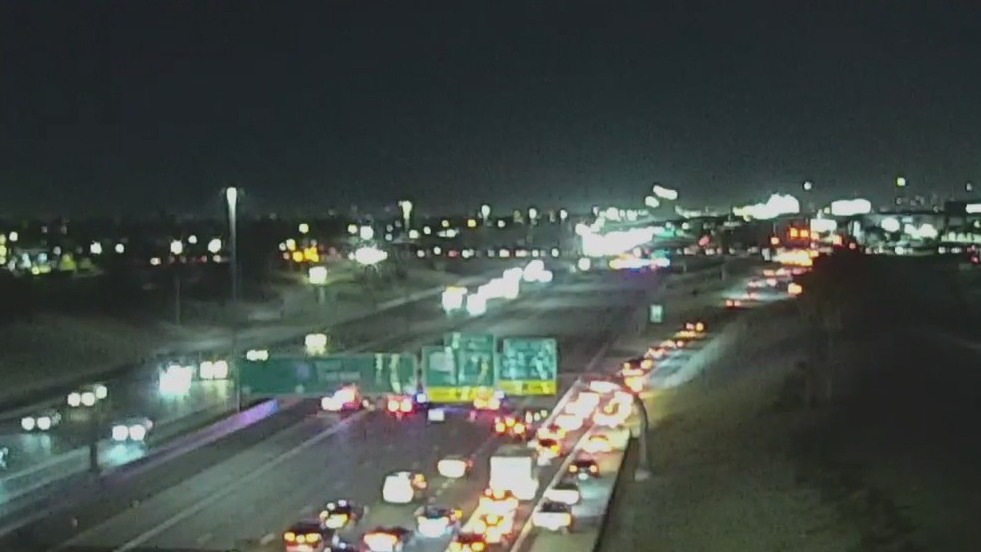 1 child killed, another hurt in Phoenix I-10 crash