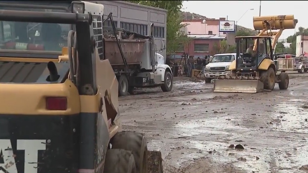 Tolleson sends utility team to help with cleanup after historic Globe floods