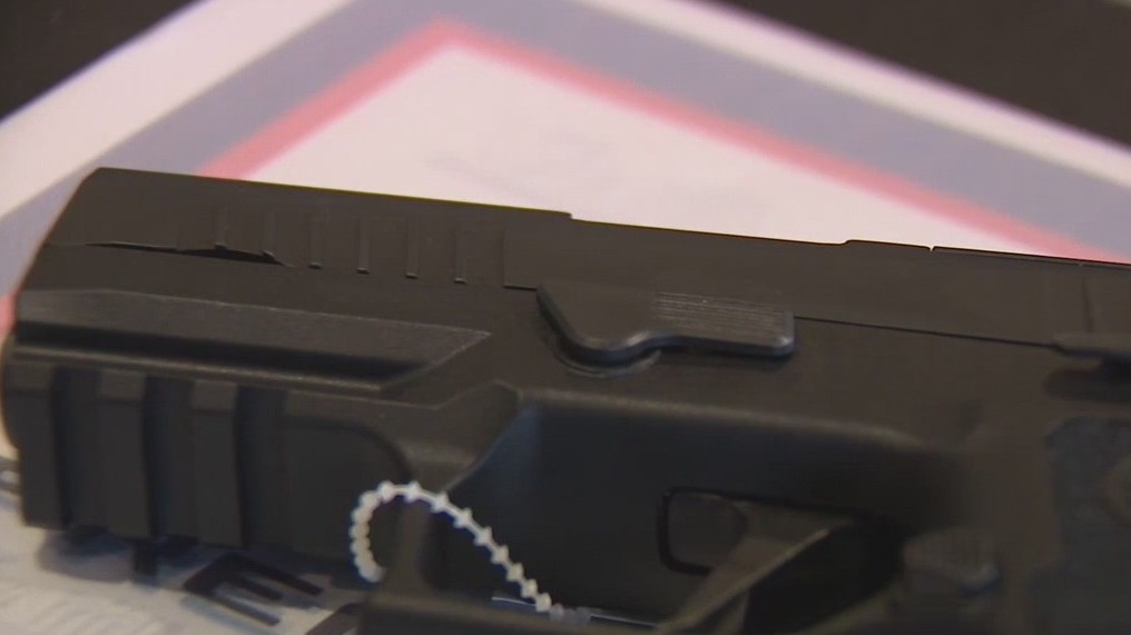 Milwaukee Police Department replacing firearms over unexpected discharges