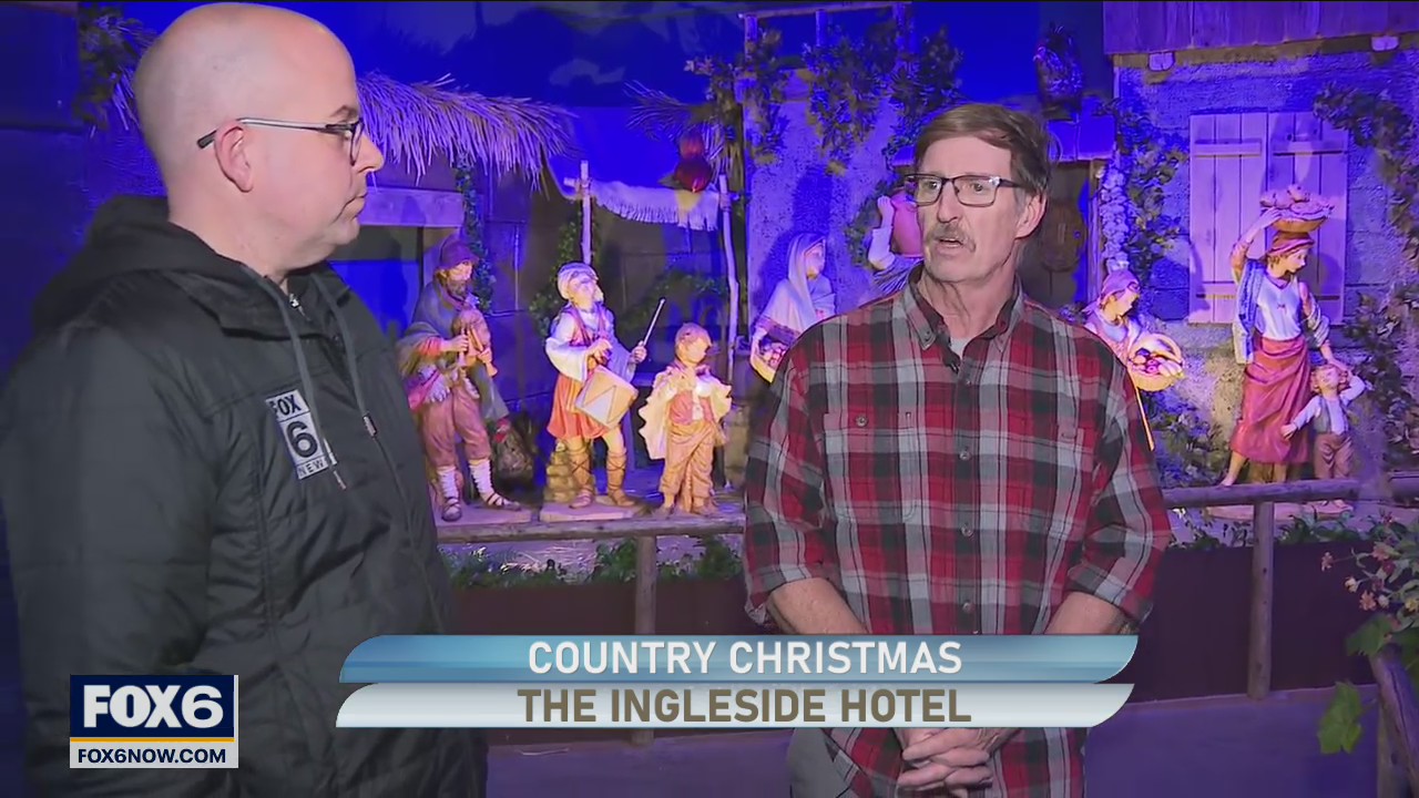 Drive through holiday lights at Country Christmas