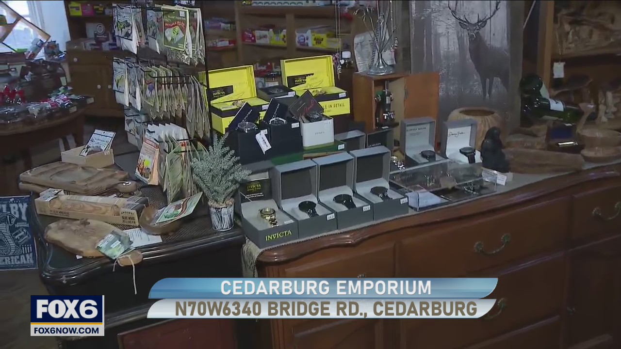 Brhett Vickery stops at Cedarburg Emporium